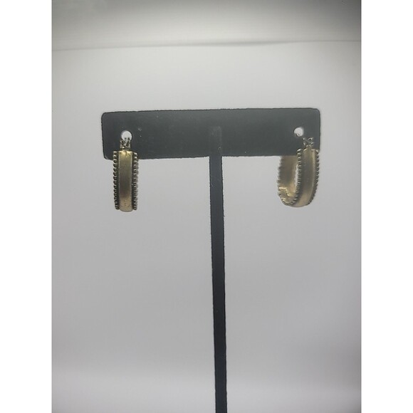 Vintage Gold Tone Hoop Earrings Stones Pierced Jewelry Costume - Picture 4 of 10